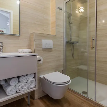 Salvia - New, Modern Near Split *
